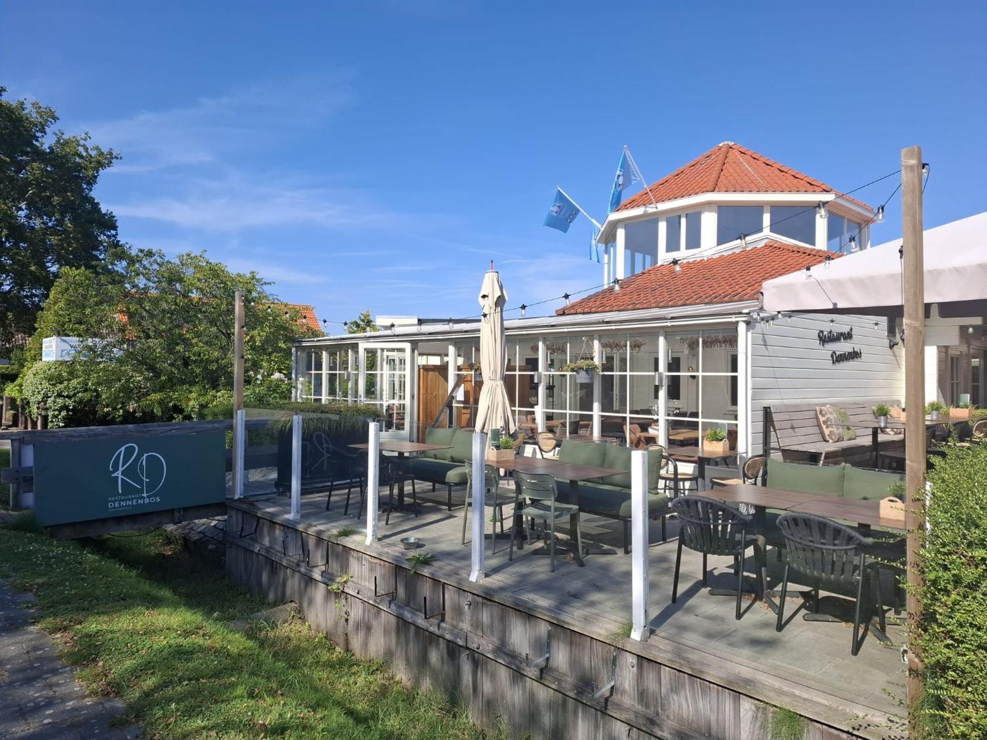 Strandhotel Dennenbos Oostkapelle Eksteriør bilde