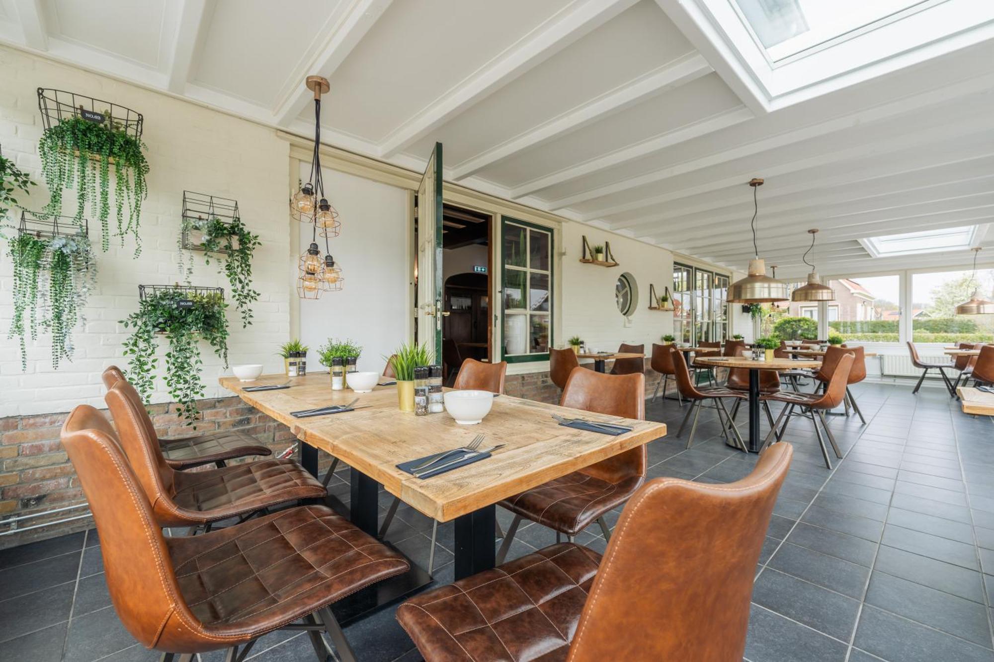 Strandhotel Dennenbos Oostkapelle Eksteriør bilde