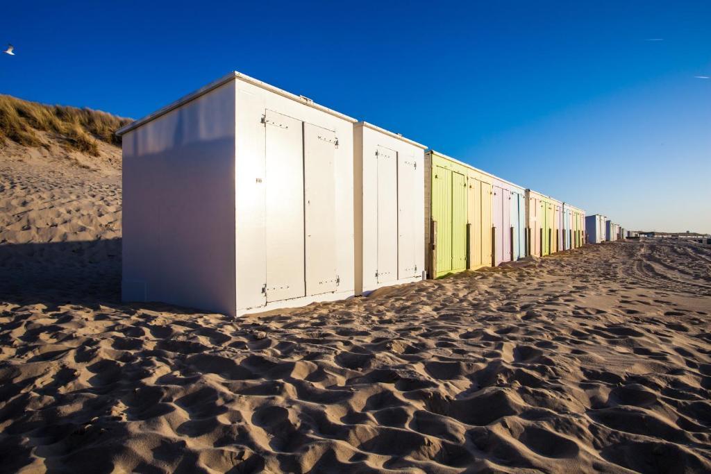 Strandhotel Dennenbos Oostkapelle Eksteriør bilde