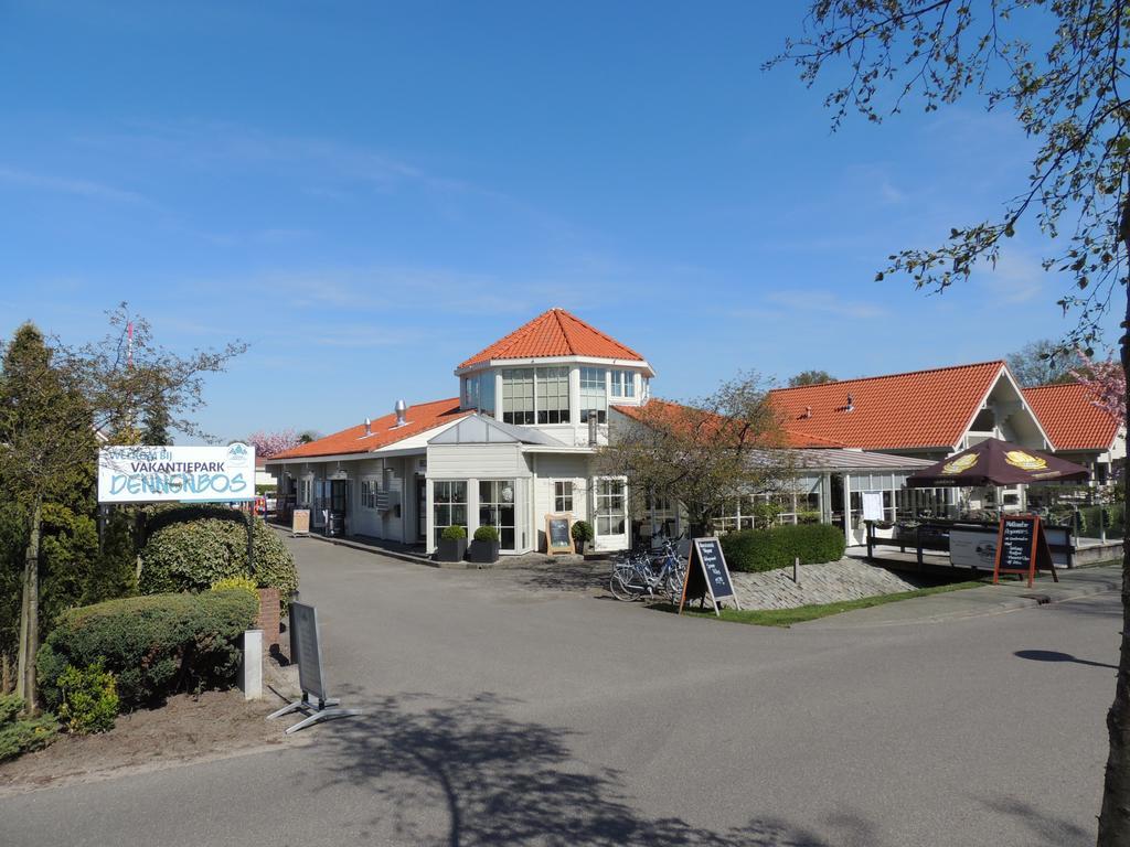 Strandhotel Dennenbos Oostkapelle Eksteriør bilde