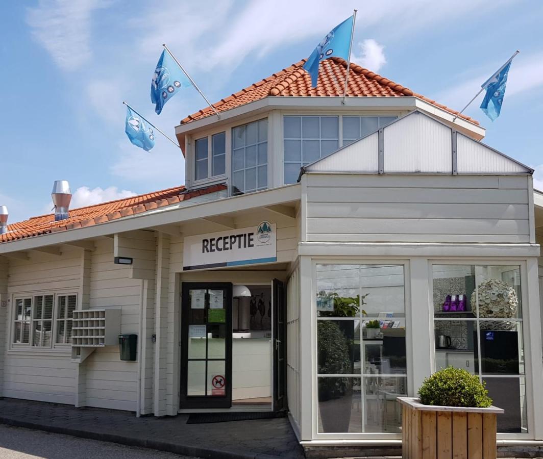 Strandhotel Dennenbos Oostkapelle Eksteriør bilde